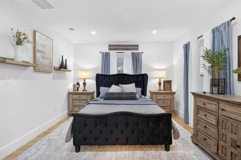 Bedroom - 1503 Granite State Ct, Mount Dora, FL 32757 photo 11 of 12