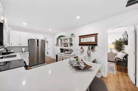 Kitchen - 1503 Granite State Ct, Mount Dora, FL 32757 photo 7 of 8
