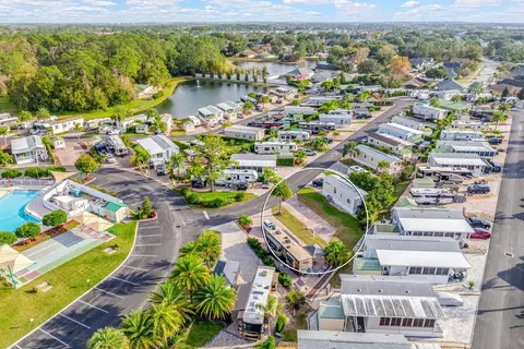 2439 Palm St #214, Clermont, FL 34714