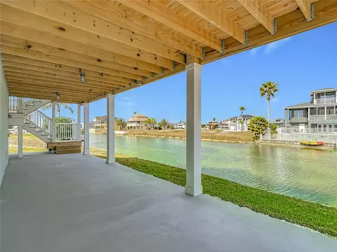 Exterior - 3487 Sheephead Dr, Hernando Beach, FL 34607 photo 4 of 17