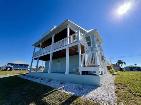 Exterior - 3487 Sheephead Dr, Hernando Beach, FL 34607 photo 10 of 17