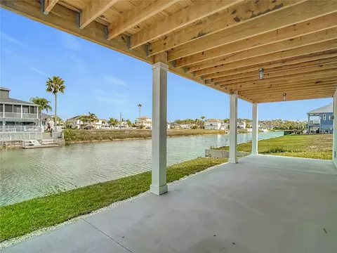 Exterior - 3487 Sheephead Dr, Hernando Beach, FL 34607 photo 3 of 17