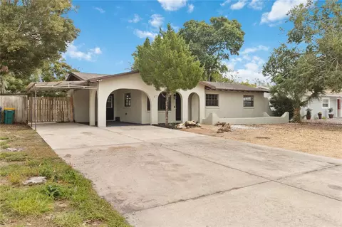 608 Dora Ave, Tavares, FL 32778