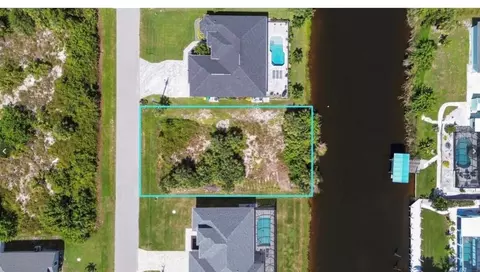 9428 Miami Cir, Port Charlotte, FL 33981