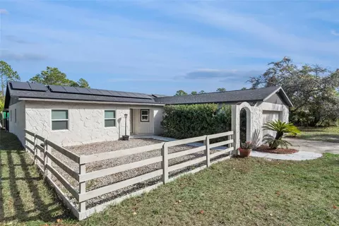 Exterior - 30109 Coconut Ave, Eustis, FL 32736 photo 2 of 8
