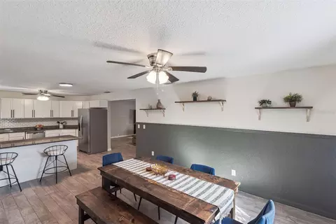 Dining - 30109 Coconut Ave, Eustis, FL 32736 photo 3 of 4