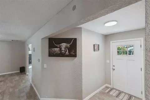 Entry Way - 30109 Coconut Ave, Eustis, FL 32736 photo 1 of 2