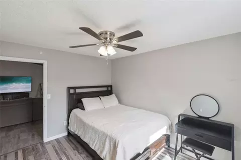 Bedroom - 30109 Coconut Ave, Eustis, FL 32736 photo 2 of 6