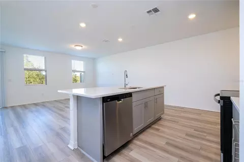 Kitchen - 4549 Burrowing Owl Loop, Saint Cloud, FL 34772 photo 8 of 9