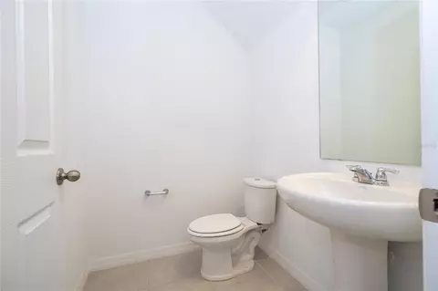 Bath - 4549 Burrowing Owl Loop, Saint Cloud, FL 34772 photo 1 of 10