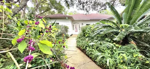 1052 Laura St, Casselberry, FL 32707