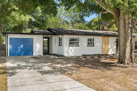 2014 10th St NW, Winter Haven, FL 33881