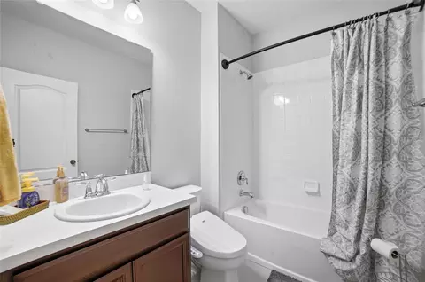 Bath - 1461 Clear Brook Pl, Saint Cloud, FL 34772 photo 5 of 5