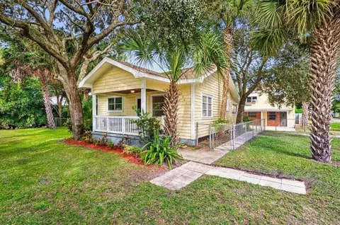 3301 W Woodlawn Ave, Tampa, FL 33607