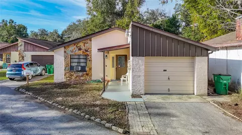 5937 Forest Ln, Zephyrhills, FL 33542