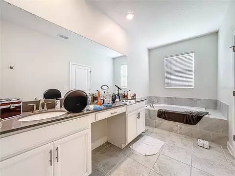 Bath - 4900 Lotta Ct, Saint Cloud, FL 34772 photo 3 of 3