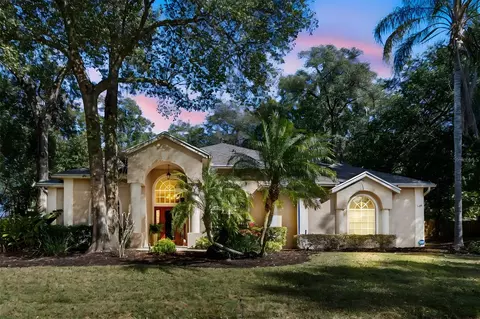 569 Walden View Dr, Sanford, FL 32771
