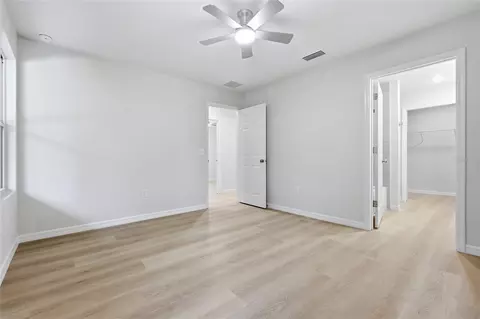 Bedroom - 2014 NE 3rd Pl, Gainesville, FL 32641 photo 6 of 6