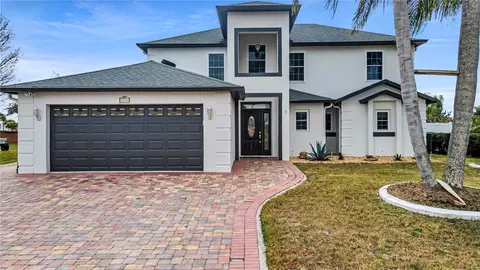 2574 Sage Dr, Kissimmee, FL 34758