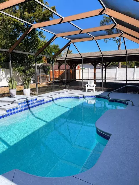Exterior - 490 Water Rd, Ocala, FL 34472 photo 2 of 3