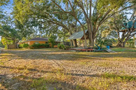 Exterior - 619 29th St E, Bradenton, FL 34208 photo 16 of 19