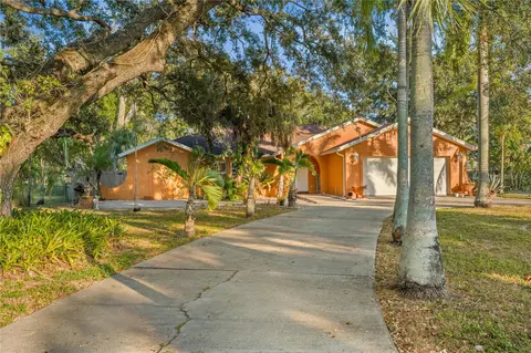 Exterior - 619 29th St E, Bradenton, FL 34208 photo 5 of 19