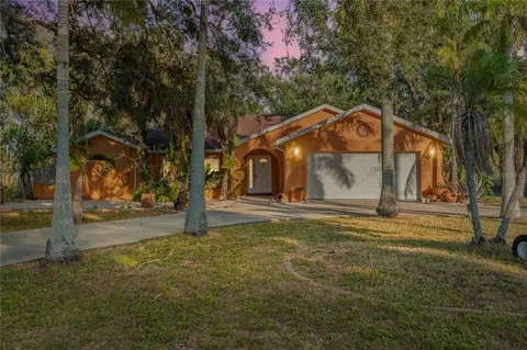 619 29th St E, Bradenton, FL 34208