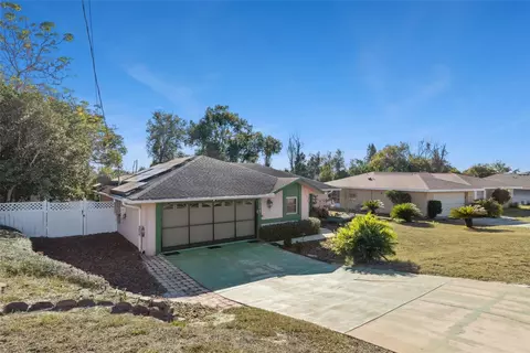 921 N 4th Ave, Deltona, FL 32725