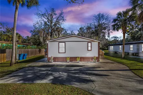 1311 Elizabeth St, New Smyrna Beach, FL 32168