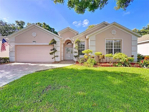 2409 Twickingham Ct, Clermont, FL 34711