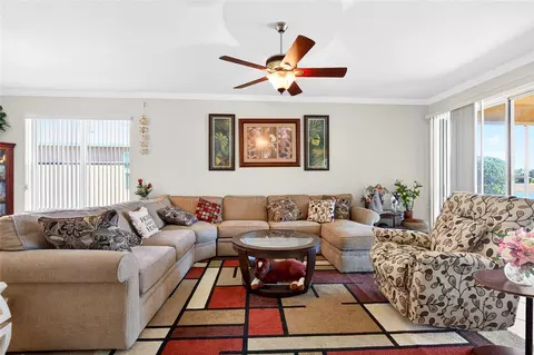 Living - 9498 SW 70th Loop, Ocala, FL 34481 photo 2 of 3