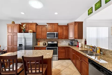 Kitchen - 9498 SW 70th Loop, Ocala, FL 34481 photo 1 of 5