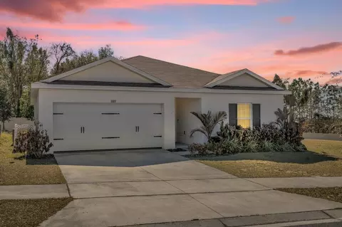 1105 Catskill Dr, Haines City, FL 33844