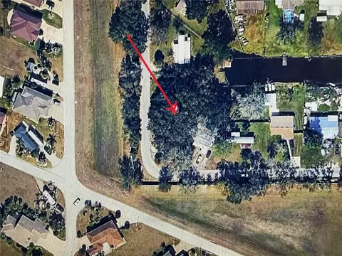 337 Waterview Dr, Polk City, FL 33868