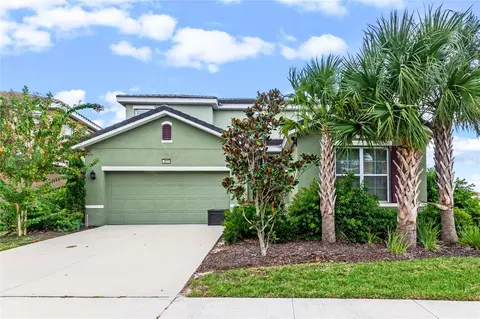 6070 Broad Oak Dr, Davenport, FL 33837