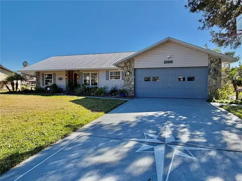 12400 S Putney Ct, Leesburg, FL 34788