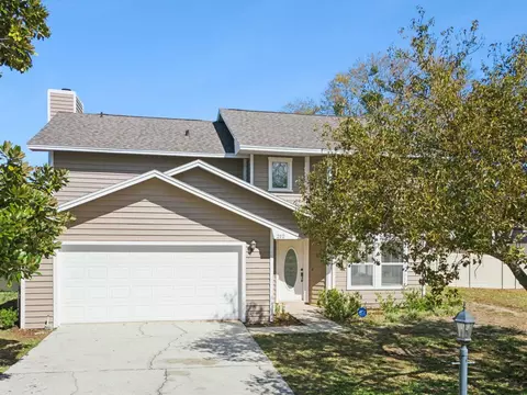 212 College Grove Cir NE, Winter Haven, FL 33881