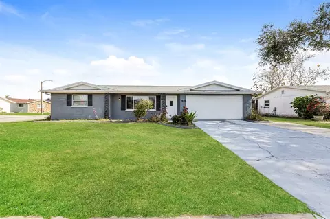 9436 Legend Ln, Port Richey, FL 34668