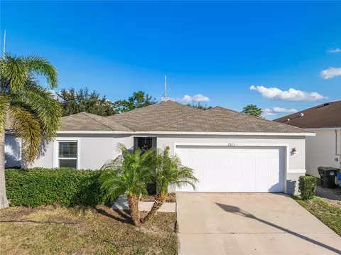 2813 Mosshire Cir, Saint Cloud, FL 34772
