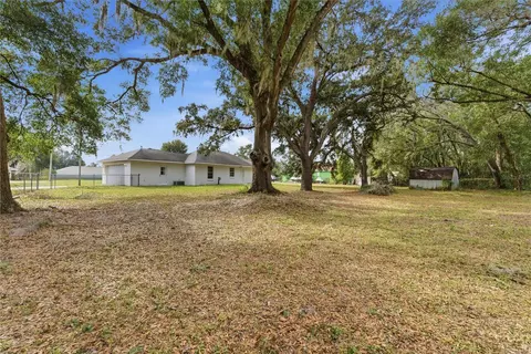 Exterior - 7946 Juniper Rd, Ocala, FL 34480 photo 4 of 7