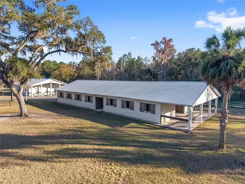 7997 NW 90th Ave, Ocala, FL 34482