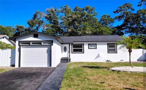 3135 33rd Ave N, Saint Petersburg, FL 33713