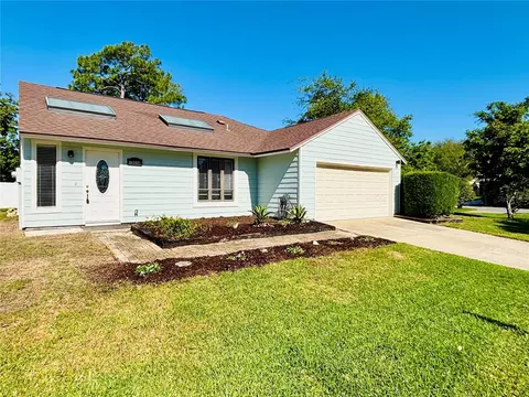 13058 Bent Pine Ct E, Jacksonville, FL 32246