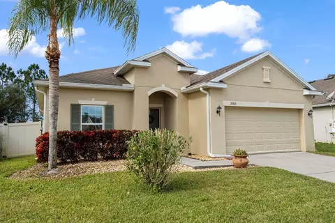 Exterior - 3989 Eternity Cir, Saint Cloud, FL 34772 photo 2 of 8