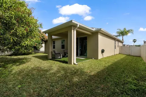 Exterior - 3989 Eternity Cir, Saint Cloud, FL 34772 photo 6 of 8