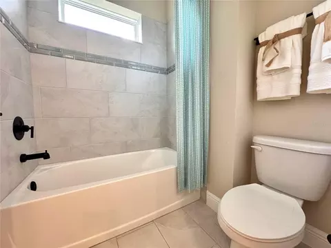 Bath - 6402 Rover Way, Saint Cloud, FL 34771 photo 10 of 11