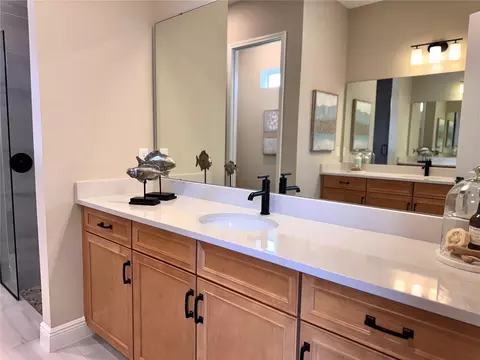 Bath - 6402 Rover Way, Saint Cloud, FL 34771 photo 4 of 11