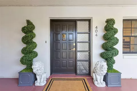 100 S Interlachen Ave #404, Winter Park, FL 32789