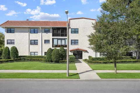 535 N Interlachen Ave #106, Winter Park, FL 32789