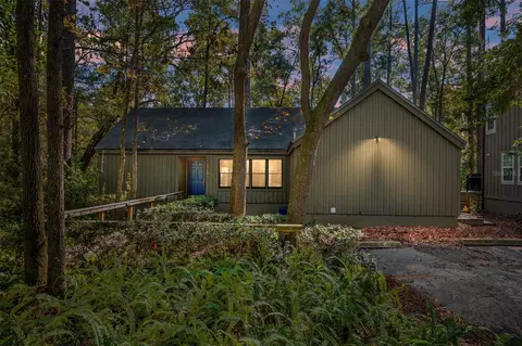 8305 SW 46th Ln, Gainesville, FL 32608